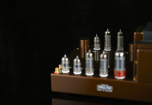 Stereo 21C Bronze AP014584