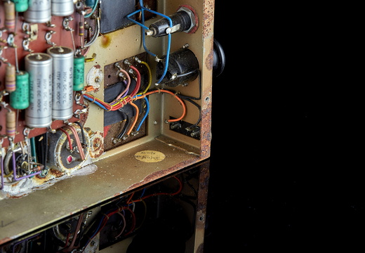 Stereo 21C Golden Leak Restoration 22508 small