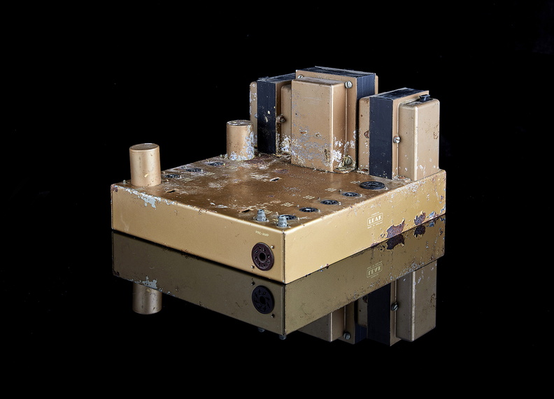 Stereo 21C_Golden Leak Restoration_22470_small.jpg