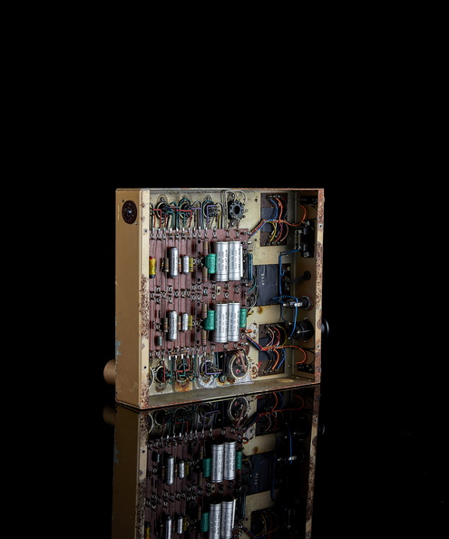 Stereo 21C_Golden Leak Restoration_22474_small.jpg