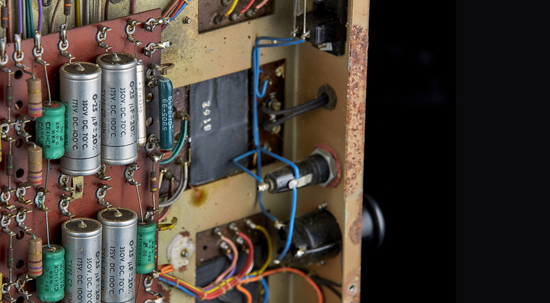 Stereo 21C_Golden Leak Restoration_22494_small.jpg