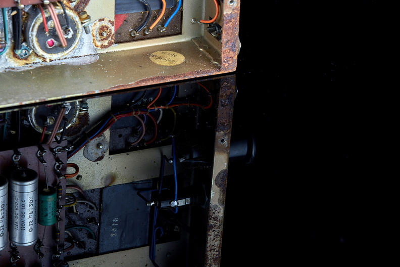 Stereo 21C_Golden Leak Restoration_22498_small.jpg