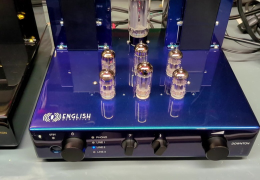 Downton Preamp in Peacock Blue